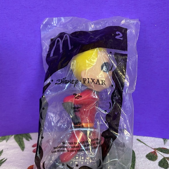 McDonald’s Happymeal Pixar The Incredibles #2 (Dash) - Picture 1 of 2